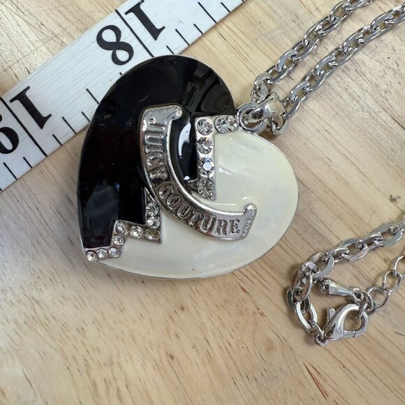 Juicy Couture Black & White Heart Pendant Necklace With Rhinestones On Silver - Picture 5 of 10
